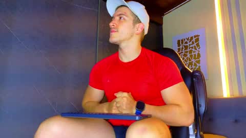 Alan Ferrer online show from June 16, 10:07 am