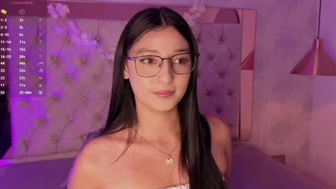 Snapshot of alanha_ chatting on March 25, 8:15 pm alanha online show from March 25, 8:15 pm