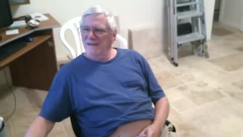 Snapshot of alanlee10allen chatting on June 16, 3:36 pm Alanlee10allen online show from June 16, 3:36 pm