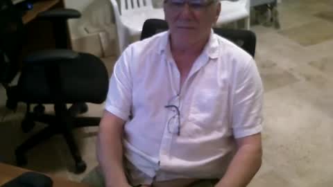 Snapshot of alanlee10allen chatting on July 11, 3:59 pm Alanlee10allen online show from July 11, 3:59 pm