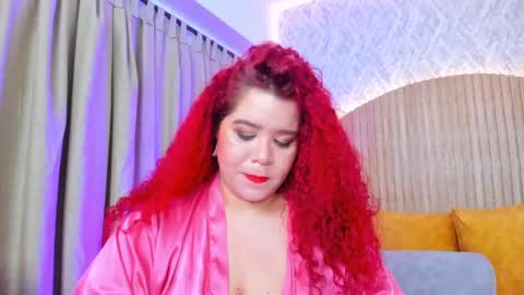 Alanna  online show from December 14, 9:40 am