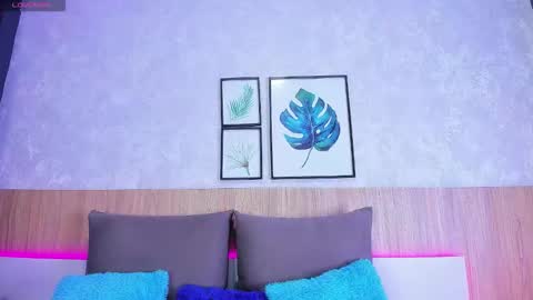 Alanna  online show from October 21, 2:34 am