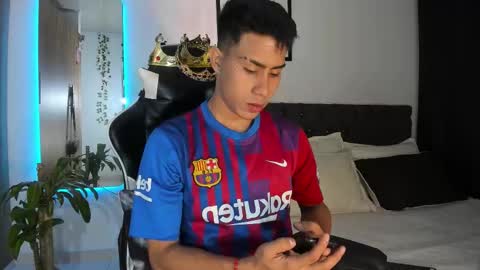 alannaughty_ online show from March 21, 12:26 am