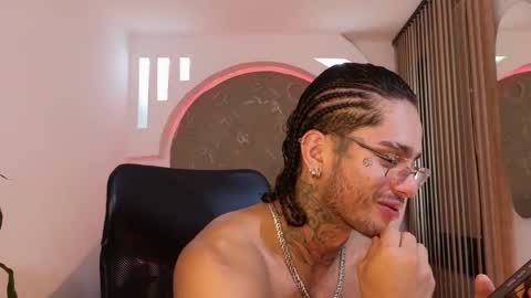 alan online show from October 15, 10:04 am