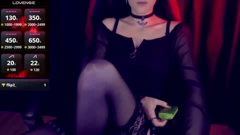 Snapshot of alariafatal chatting on October 25, 5:30 pm Alaria online show from October 25, 5:30 pm