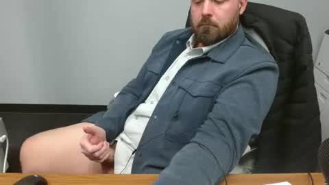 Snapshot of alaska4411 chatting on December 5, 1:14 am John online show from December 5, 1:14 am