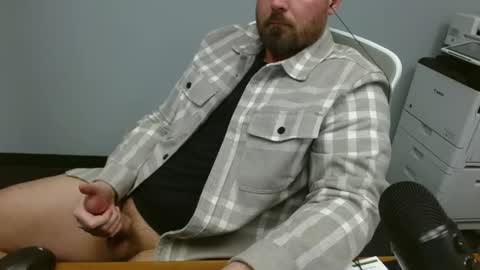 Snapshot of alaska4411 chatting on February 21, 3:45 am John online show from February 21, 3:45 am