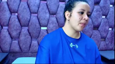 Snapshot of alasmith_ chatting on April 20, 2:14 am AlaSmith online show from April 20, 2:14 am