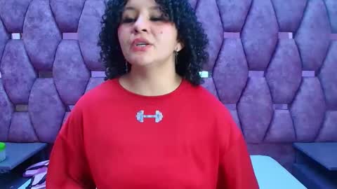 Snapshot of alasmith_ chatting on April 23, 2:57 am AlaSmith online show from April 23, 2:57 am