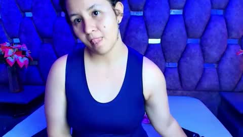 Snapshot of alasmith_ chatting on June 1, 2:57 am AlaSmith online show from June 1, 2:57 am