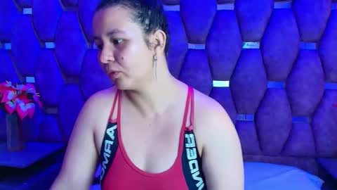 Snapshot of alasmith_ chatting on June 2, 2:24 am AlaSmith online show from June 2, 2:24 am