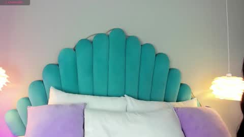 Alassia Hocthner online show from November 5, 11:32 am