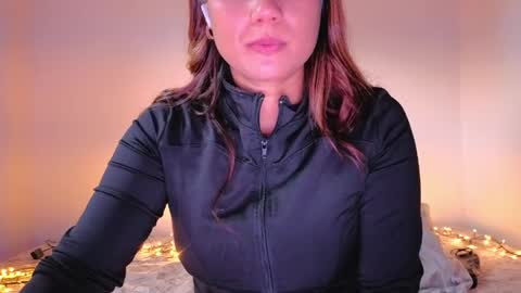 alba_toro535670 online show from May 4, 12:01 pm