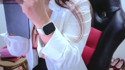 alba_toro535670 online show from June 6, 12:10 pm