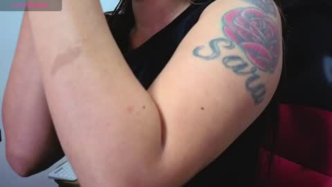 alba_toro535670 online show from July 12, 6:21 pm