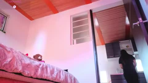 alba_toro535670 online show from July 23, 12:36 pm