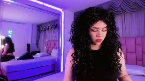 albaandthayron online show from December 9, 12:08 pm