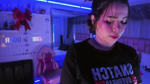 albaandthayron online show from December 19, 12:12 pm