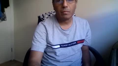 albalchal1973 online show from March 29, 10:21 pm