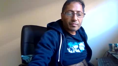 Snapshot of albalchal1973 chatting on May 31, 11:39 pm albalchal1973 online show from May 31, 11:39 pm