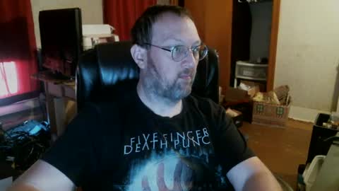 Snapshot of alberik2316 chatting on December 14, 5:25 pm Alberik online show from December 14, 5:25 pm