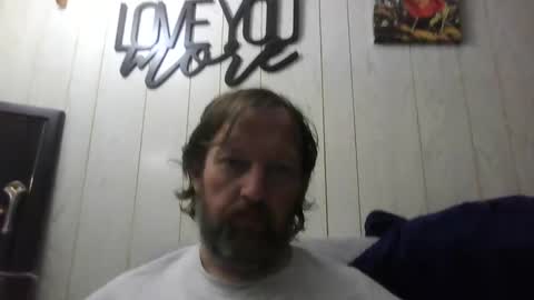 Snapshot of alberik2316 chatting on October 18, 6:41 pm Alberik online show from October 18, 6:41 pm