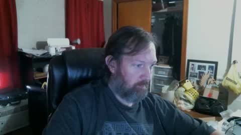 Snapshot of alberik2316 chatting on November 22, 5:12 pm Alberik online show from November 22, 5:12 pm