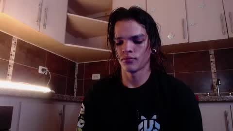 Snapshot of albertbernal69 chatting on January 17, 1:32 am Albert online show from January 17, 1:32 am