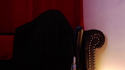 Snapshot of albertbernal69 chatting on January 18, 2:59 am Albert online show from January 18, 2:59 am