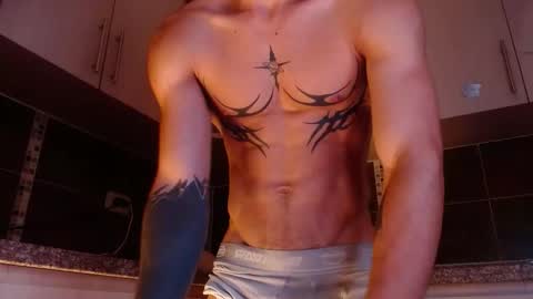 Snapshot of albertbernal69 chatting on February 3, 6:22 am Albert online show from February 3, 6:22 am