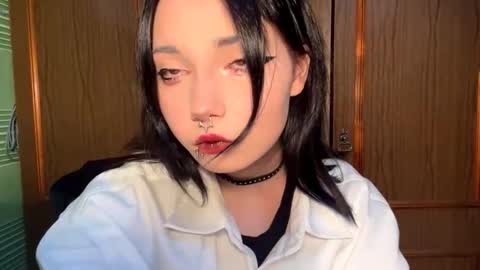 Snapshot of alberthamazierski chatting on September 26, 5:28 pm Im Katrina online show from September 26, 5:28 pm