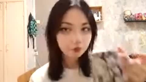 Snapshot of alberthamazierski chatting on November 1, 4:09 pm Im Katrina online show from November 1, 4:09 pm