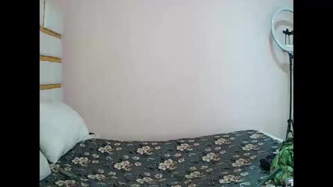 albertine1504 online show from February 3, 12:21 pm