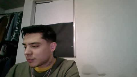 albertoarenas16 online show from June 5, 6:31 am