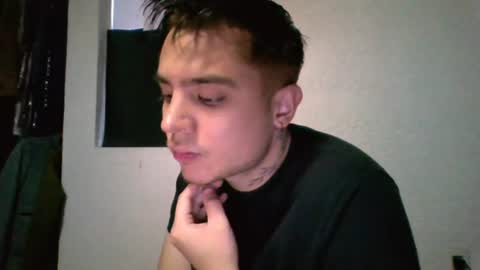 albertoarenas16 online show from June 14, 1:14 am