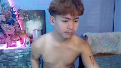 Albert online show from May 26, 2:29 am