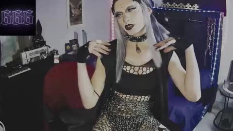 Mistic witch online show from February 20, 5:02 pm