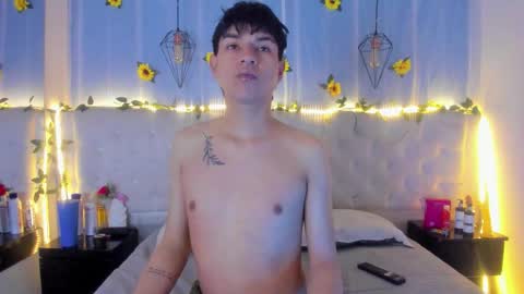 Snapshot of ale_aurarashi chatting on October 21, 8:04 am ale_aurarashi online show from October 21, 8:04 am