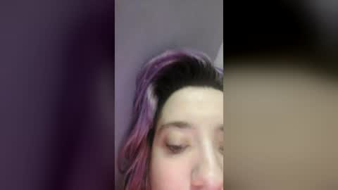 ale_pink online show from June 15, 7:16 pm