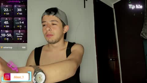 Snapshot of alecadrews_ chatting on January 7, 1:17 am ALEC ANDREWS online show from January 7, 1:17 am