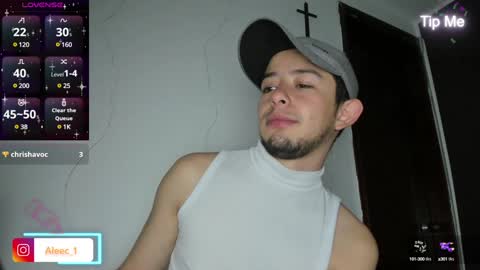 Snapshot of alecadrews_ chatting on January 17, 10:56 pm ALEC ANDREWS online show from January 17, 10:56 pm