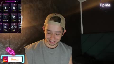 Snapshot of alecadrews_ chatting on March 2, 1:36 am ALEC ANDREWS online show from March 2, 1:36 am