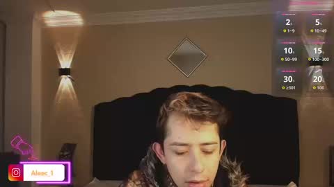 Snapshot of alecadrews_ chatting on September 8, 10:42 pm ALEC ANDREWS online show from September 8, 10:42 pm