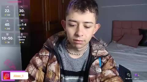 Snapshot of alecadrews_ chatting on September 27, 7:41 pm ALEC ANDREWS online show from September 27, 7:41 pm