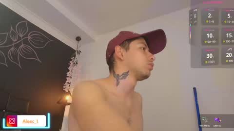 Snapshot of alecadrews_ chatting on November 14, 10:40 pm ALEC ANDREWS online show from November 14, 10:40 pm