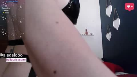 Snapshot of aledelo chatting on March 4, 4:17 am aledelo online show from March 4, 4:17 am