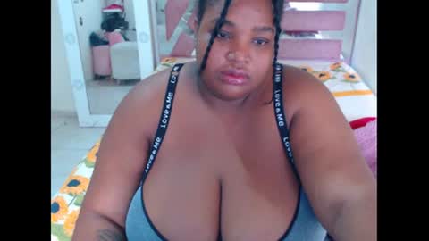 Snapshot of aleeinvein1 chatting on February 13, 12:43 pm aleeinvein1 online show from February 13, 12:43 pm