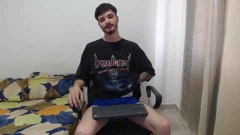 aleex_miller online show from December 3, 11:52 am