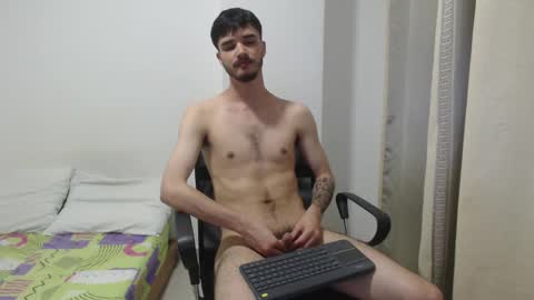 aleex_miller online show from December 15, 8:07 am