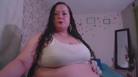 Snapshot of aleia_taylor chatting on December 4, 5:38 am aleia taylor online show from December 4, 5:38 am